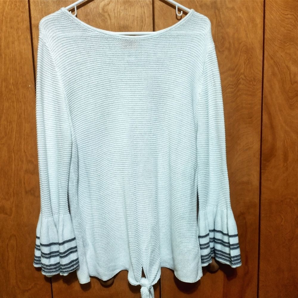 Ruby Rd. White Knit Bell Sleeve Blouse (XL)